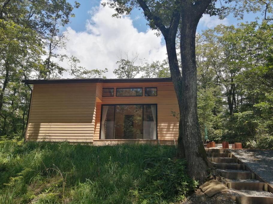 Hinoki No Ie - Cottage With Natural Hot Spring In A Cypress Bathtub Shika Buitenkant foto
