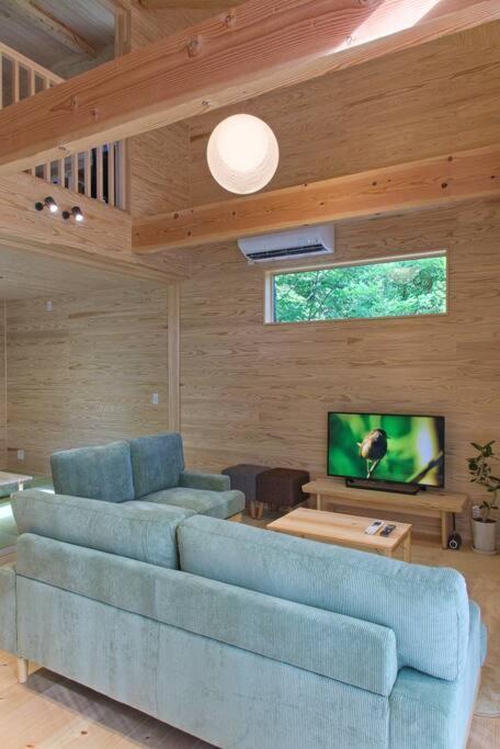 Hinoki No Ie - Cottage With Natural Hot Spring In A Cypress Bathtub Shika Buitenkant foto