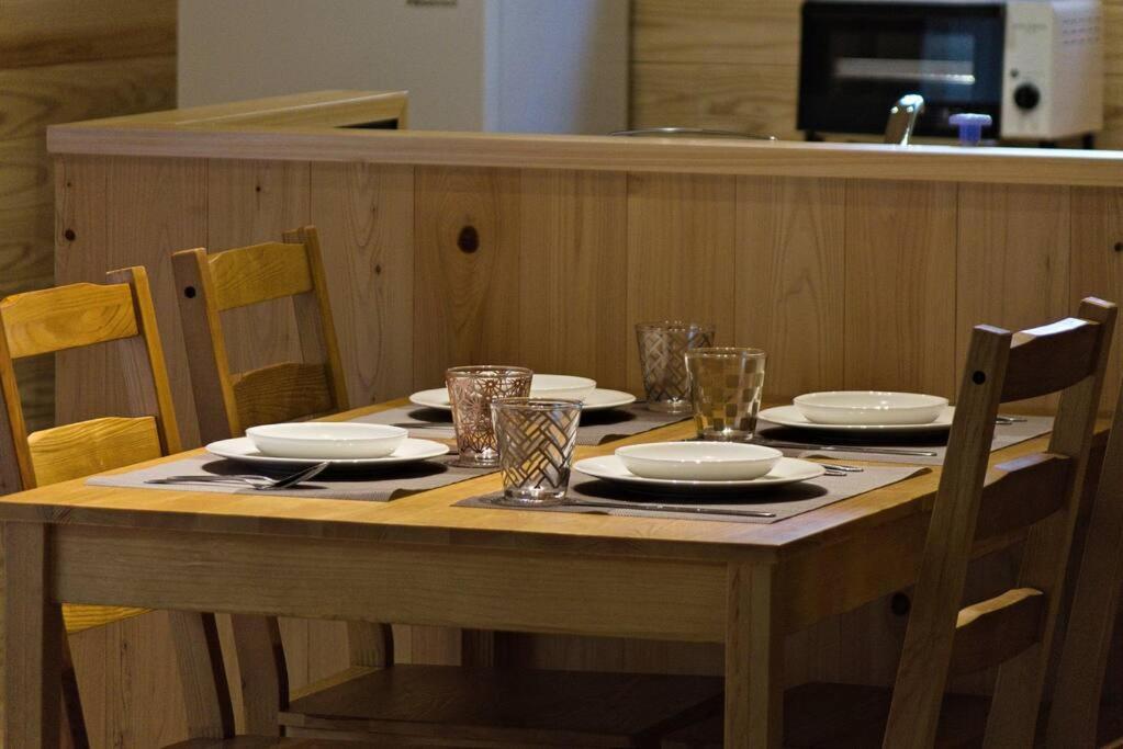 Hinoki No Ie - Cottage With Natural Hot Spring In A Cypress Bathtub Shika Buitenkant foto